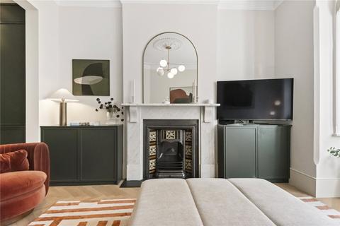 undefined, Gayville Road, SW11