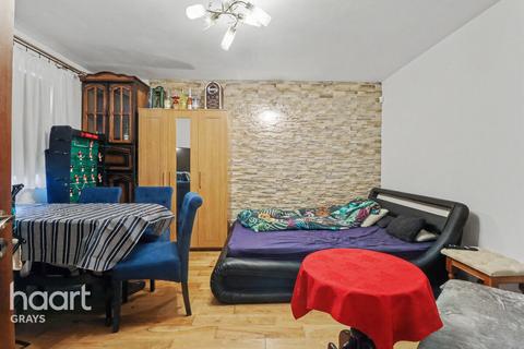3 bedroom terraced house for sale, Kelvin Road, Tilbury