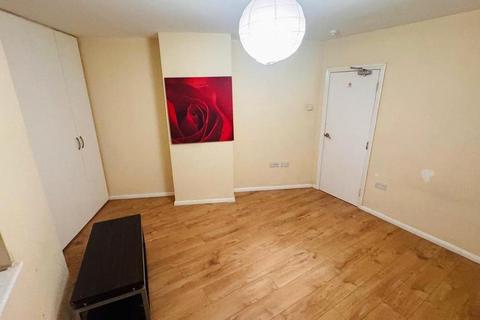 undefined, Northampton, London NN5