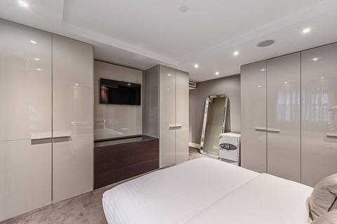 2 bedroom flat to rent, Princes Gate, South Kensington, London, SW7