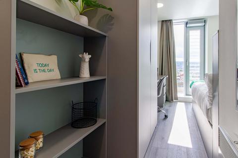 1 bedroom private hall to rent, Silver En Suite at The Gate, Eyre Street S1