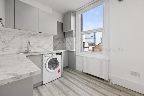 3 bedroom flat to rent, Derwentwater Mansions, Churchfield Road, Acton, W3