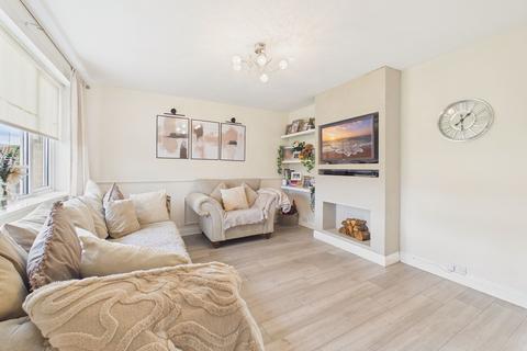 3 bedroom terraced house for sale, Denham Walk, Chapel House, NE5
