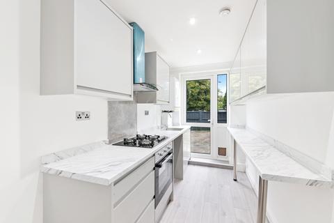 2 bedroom maisonette for sale, Florence Avenue, Morden SM4