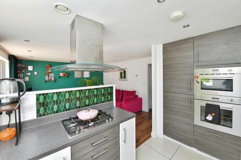 undefined, Chapel Street, Devonport, Plymouth