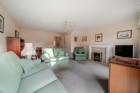undefined, Byron Close, Tewkesbury, Gloucestershire