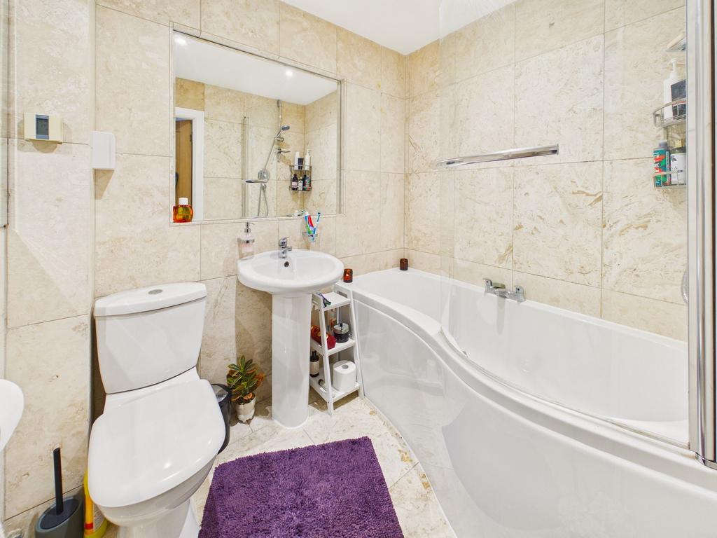 En-suite 3