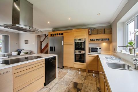 5 bedroom detached house for sale, Ingswell Drive, Wakefield WF4