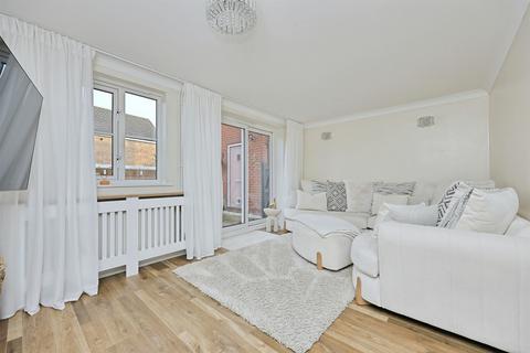 3 bedroom end of terrace house for sale, Wilkinson Road, Rackheath, NORWICH