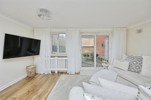 3 bedroom end of terrace house for sale, Wilkinson Road, Rackheath, NORWICH