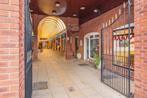 undefined, King Charles Place, St. Johns, Worcester