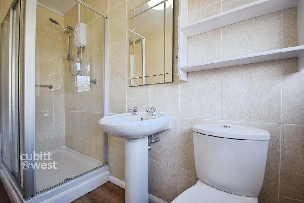 5 Rawson Court - 3