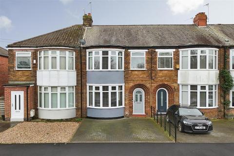 3 bedroom terraced house for sale, Kingston Road, Willerby, Hull
