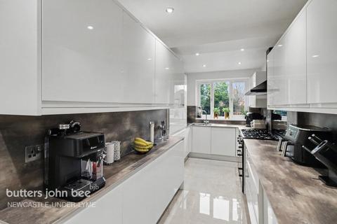 3 bedroom semi-detached house for sale, Buckmaster Avenue, Newcastle