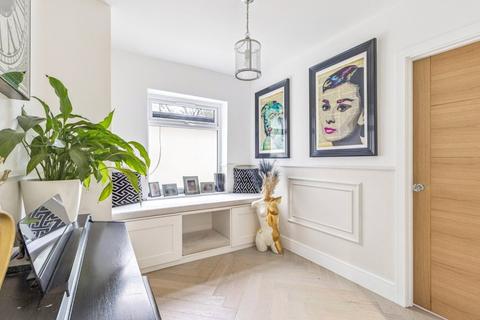 undefined, Halford Road, Ickenham, Middlesex, UB10