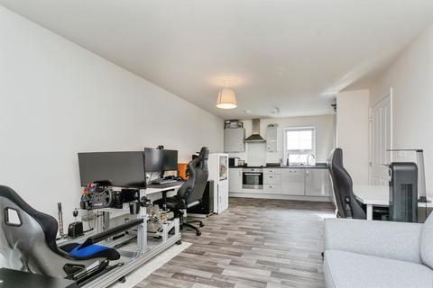 undefined, Kings Sutton Square, Buckingham
