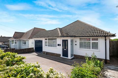 3 bedroom detached house for sale, Brambletyne Avenue, Saltdean, BN2