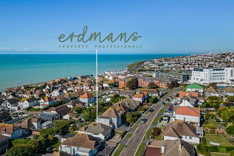 3 bedroom detached house for sale, Brambletyne Avenue, Saltdean, BN2