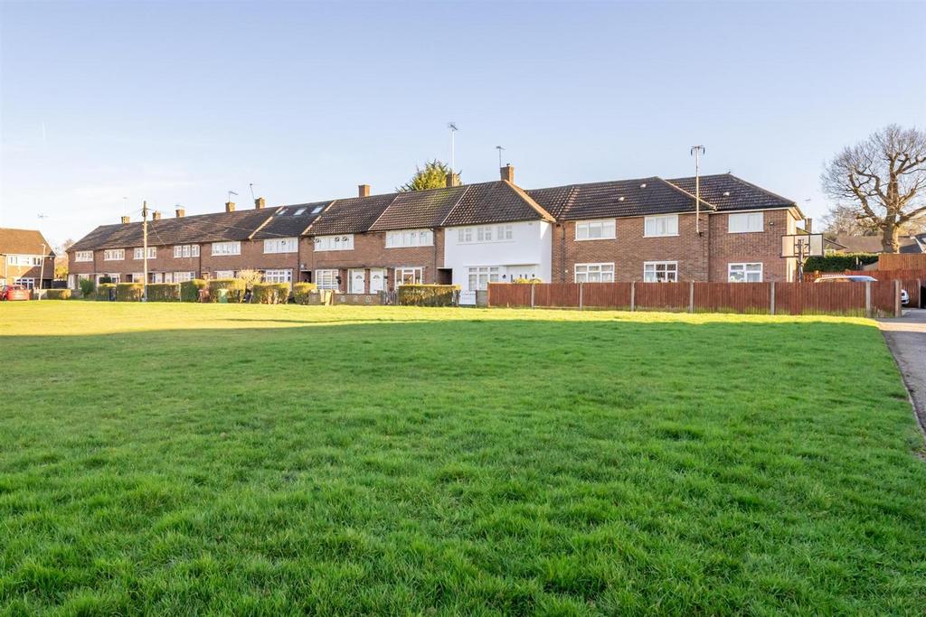 Lemsford Court