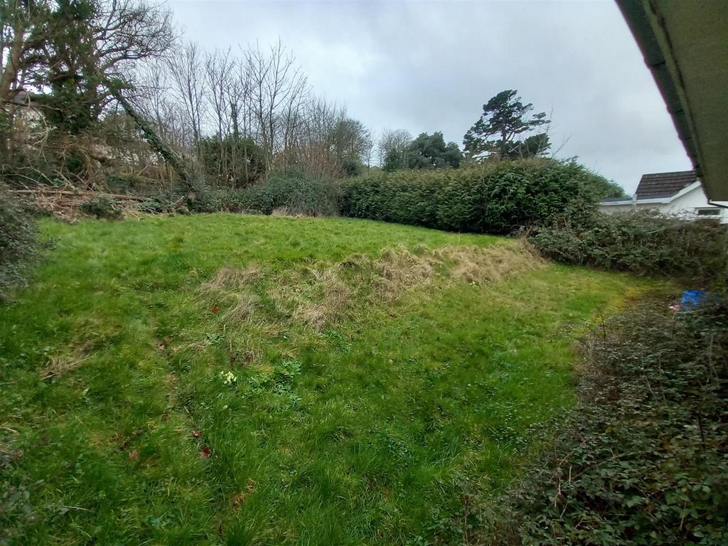 15 Lenwood Rear Gdn.jpg