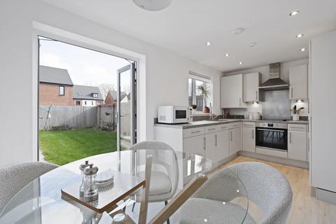 3 bedroom semi-detached house for sale, Bluebell Way, Whiteley PO15