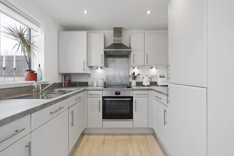 3 bedroom semi-detached house for sale, Bluebell Way, Whiteley PO15