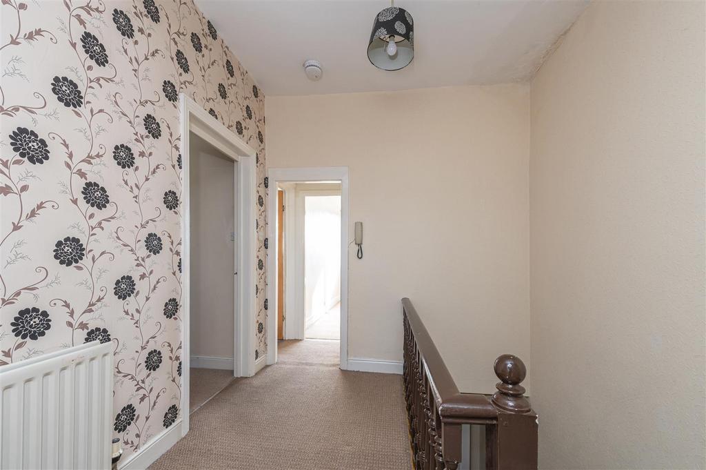12 - Flat 3,58 Free School Lane HX1 2 PW.jpg