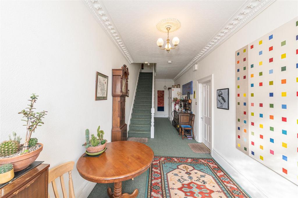 41 - Flat 3,58 Free School Lane HX1 2 PW.jpg