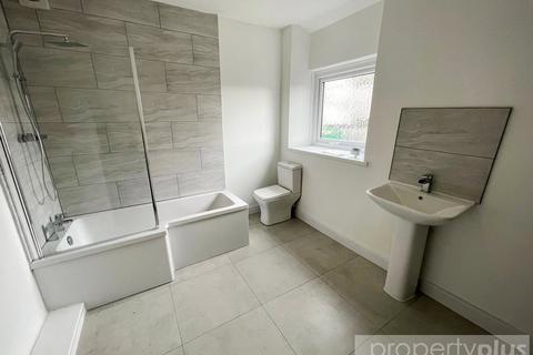 2 bedroom terraced house to rent, North Terrace, Clydach Vale, Tonypandy, Rhondda Cynon Taff, CF40