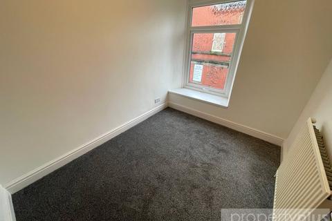 2 bedroom terraced house to rent, North Terrace, Clydach Vale, Tonypandy, Rhondda Cynon Taff, CF40
