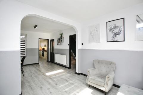2 bedroom terraced house for sale, Lawford Road, Rugby