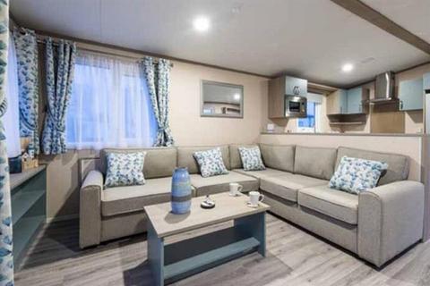 2 bedroom park home for sale, Whitecliff Bay Holiday Park – Isle of Wight
