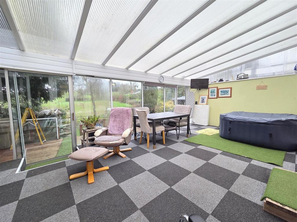 Lean-To