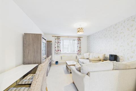 1 bedroom maisonette for sale, Somerville Way, Aylesbury HP19