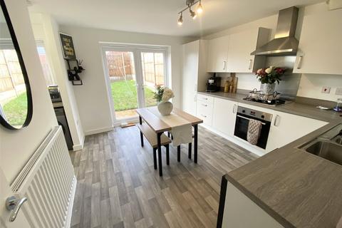 undefined, John Jaundrell Close, Priorslee, Telford, Shropshire, TF2