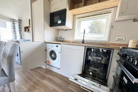undefined, Sunseeker Spirit Solent Breezes Holiday Park, Southampton SO31