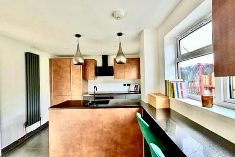 undefined, Beech Crescent, Hythe, SO45