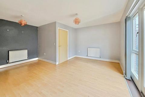 4 bedroom end of terrace house for sale, Halifax Road, Bracknell, Berkshire