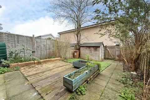 4 bedroom end of terrace house for sale, Halifax Road, Bracknell, Berkshire