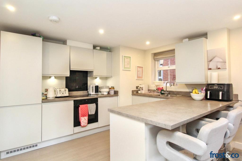 Kitchen Breakfast Bar