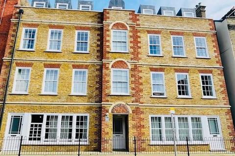 1 bedroom apartment to rent, High Street, Ramsgate CT11