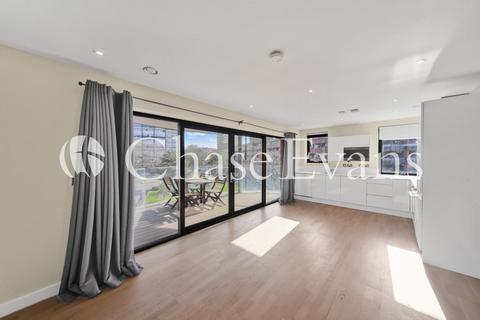2 bedroom flat for sale, Cape Apartments, 130 Rotherhithe New Road, Surrey Quays, London, SE16