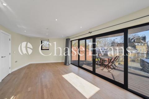 2 bedroom flat for sale, Cape Apartments, 130 Rotherhithe New Road, Surrey Quays, London, SE16