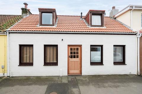 3 bedroom cottage for sale, Old Road, Jersey JE3
