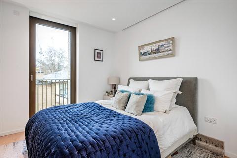 2 bedroom apartment for sale, Little Britain, London, EC1A