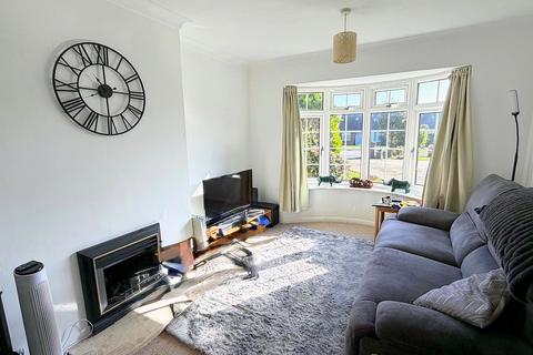 2 bedroom detached bungalow for sale, Victoria Close, Polegate
