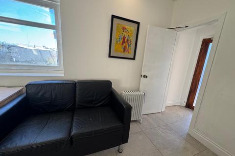 undefined, 20 Sandyford Street, G3