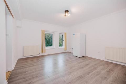 undefined, 0388L East Parkside, Edinburgh, EH16 5XN