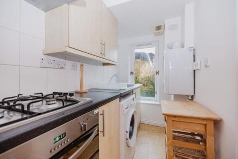undefined, 0388L East Parkside, Edinburgh, EH16 5XN