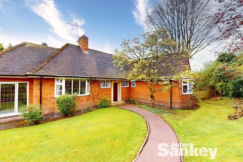 2 bedroom detached bungalow for sale, Roebuck Drive, Mansfield, NG18